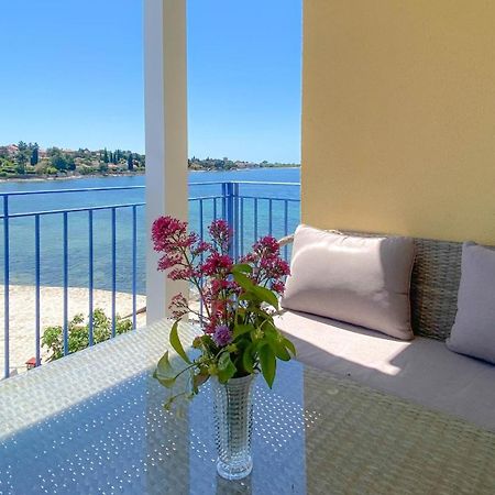 Belvedere Gore Novigrad Istria Eksteriør billede